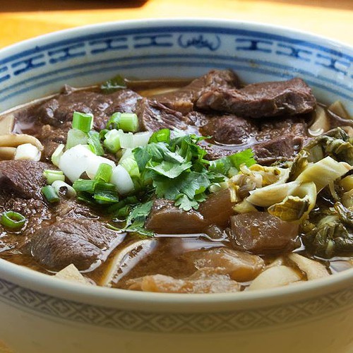 Pi Dans signature Taiwanese beef noodle soup (via Facebook)
