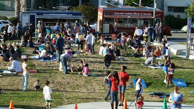 For Oakland’s Food Truck Movement, Only Small Successes in 2012 For Oakland’s Food Truck Movement, Only Small Successes in 2012