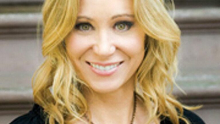 Laughing About Addiction With Liz Grant