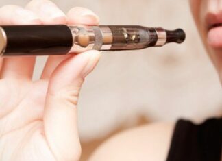 Scientists Criticize UC Berkeley’s Ban on E-Cigs
