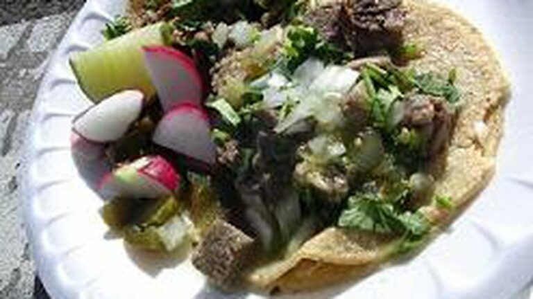 Street Meat: Taqueria Barajitas Taco Truck