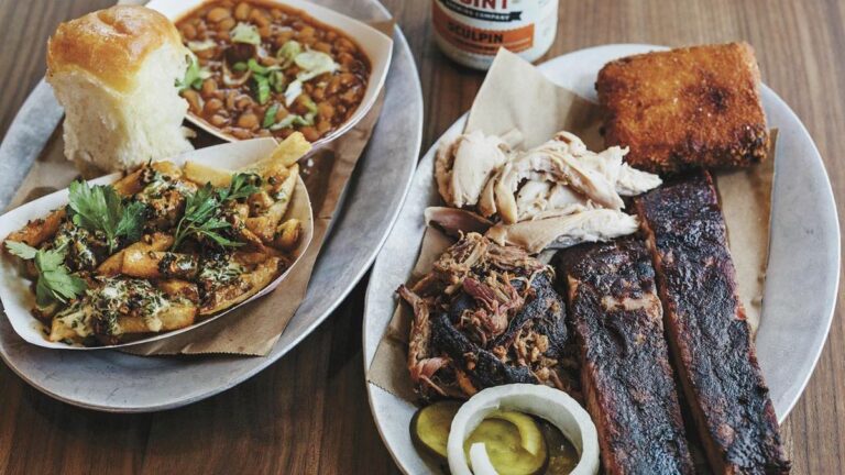Ambiance Makes a Big Impression at 4505 Burgers & BBQ Ambiance Makes a Big Impression at 4505 Burgers & BBQ