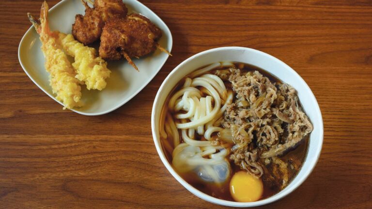 Marugame Serves Udon, Cafeteria Style