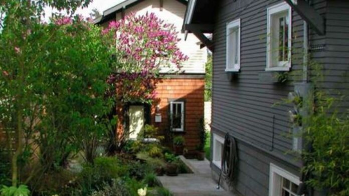 Oakland Looking to Ease Rules on Secondary Housing Units