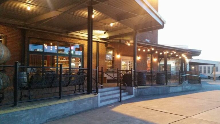 Mid-Week Menu: The Dock Shifts Gears, Rockridge Gets Another Italian Restaurant, and Lucky Three Seven Hosts a Free Food Day