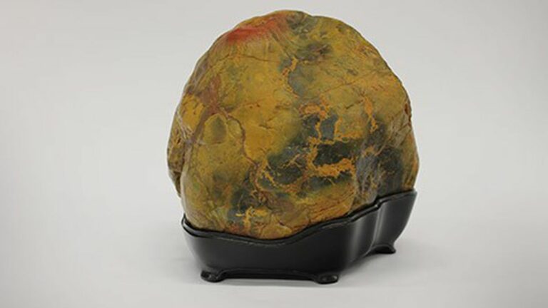 The Japanese Art of Suiseki