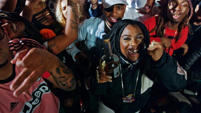 Kamaiyah and YG Turn Up at the Sideshow in the “Fuck It Up” Video