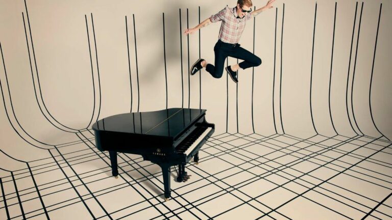 Andrew McMahon in the Wilderness at UC Theatre