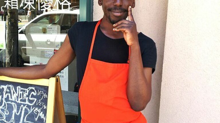 Vegan Soul Food Comes to Oakland Chinatown
