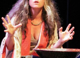 Dance Returns to Laney Theater