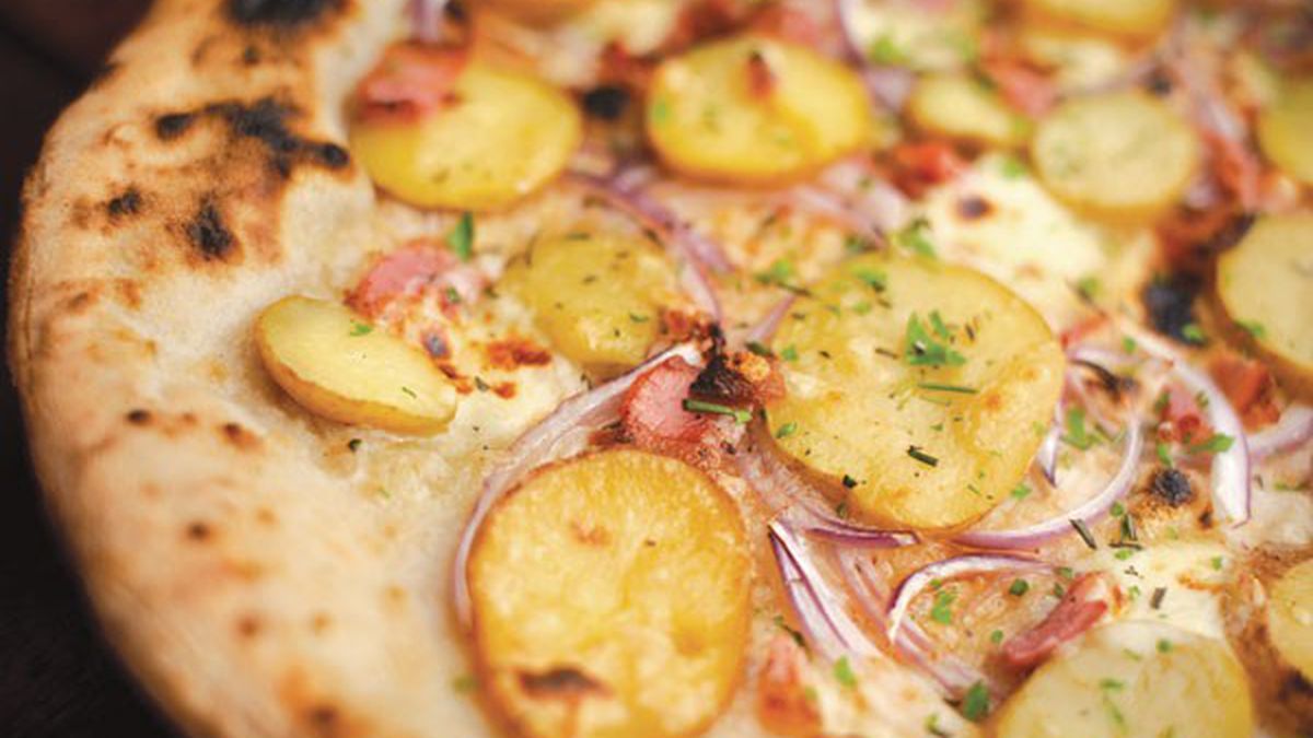 Boot and Shoe Service Serves Masterful Pizza East Bay Express