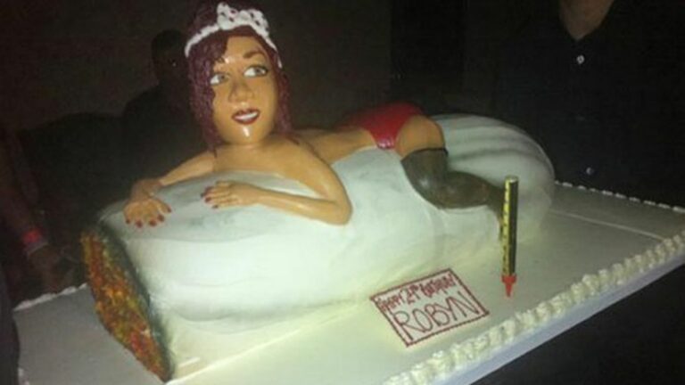 Rihanna’s Spliff-Shaped Birthday Cake, In Case You Missed It