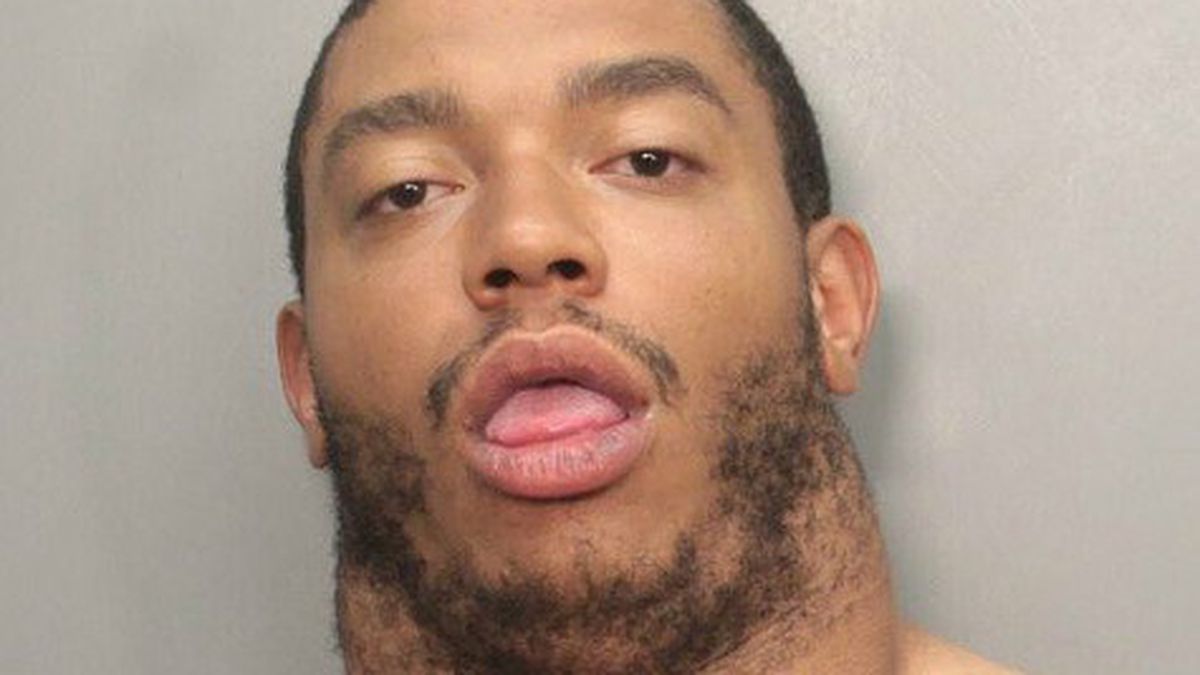 The Raiders' Desmond Bryant Just Took the Best Mugshot Ever | East Bay  Express | Oakland, Berkeley \u0026 Alameda, image size:1200x675