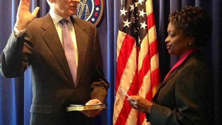 Federal Communications Commission Chair Comes to Oakland for First Town Hall