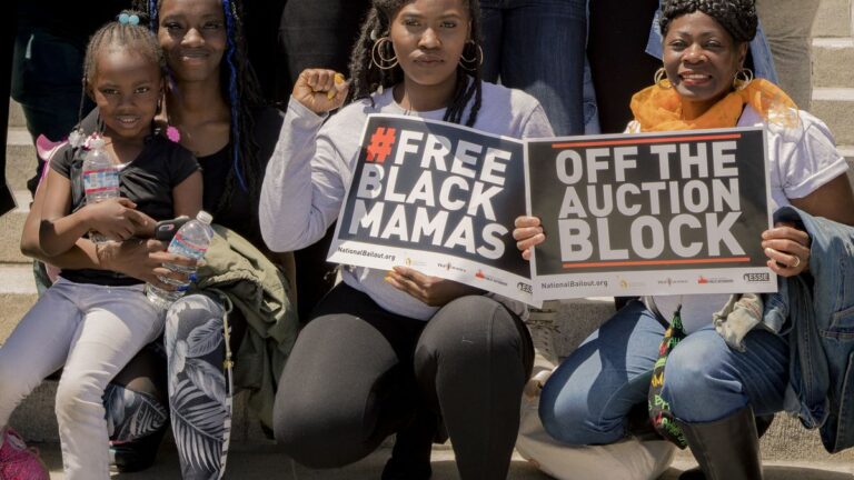 A Fight to Free Oakland Mamas for Mother’s Day — and End California’s Unfair Bail System