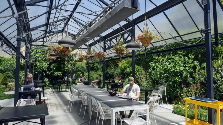 Most Luxurious Garden 
in Which to Sip Coffee