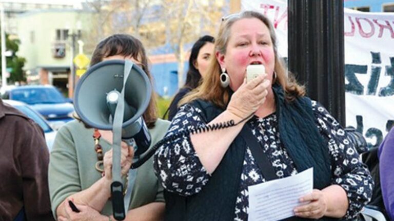 OUSD, Teachers at Odds Over Distance-Learning