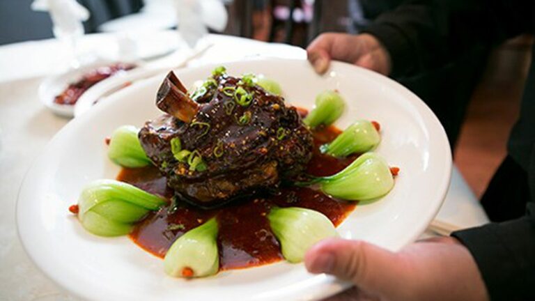 A New Sichuan King on the Rise A New Sichuan King on the Rise