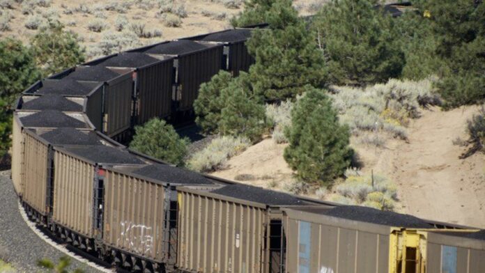 East Bay Labor Unions Say ‘No’ to Coal in Oakland