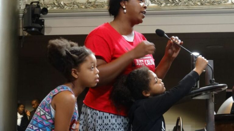 Oakland City Council Discusses the Housing Crisis, But Action Still Awaits