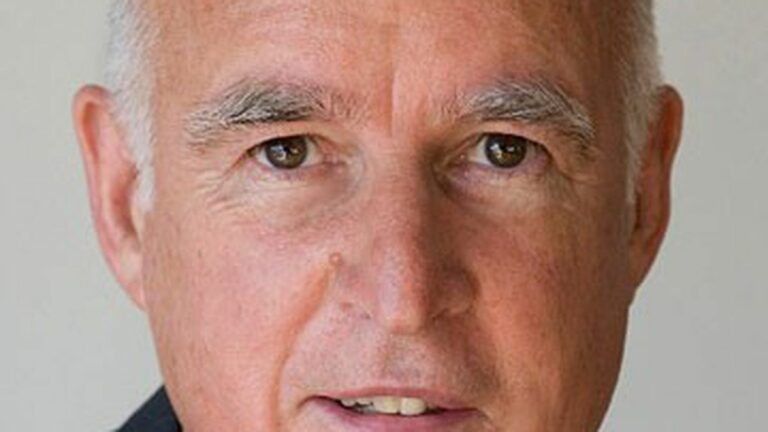 Tuesday Must Reads: Whistleblower Files Complaint Over Gov. Brown’s Oil Demand; UC Pushes Forward with Plan to Up State Student Enrollment