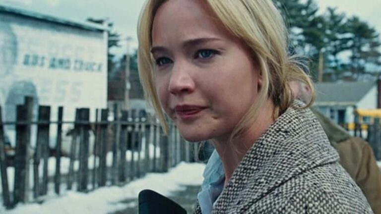 ‘Joy’ Is as Entertaining as a Household Chore