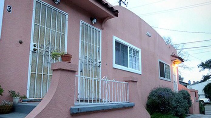 More Oakland Homes Turning into Hotels