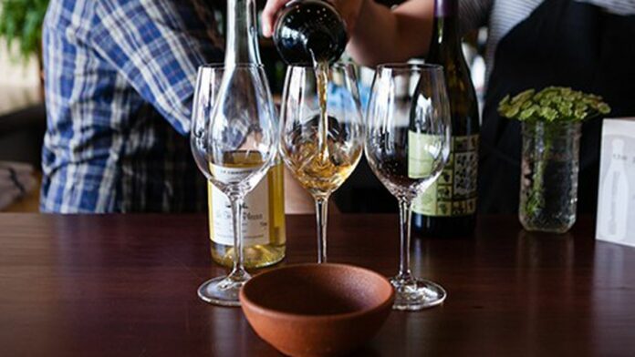 Wine, Au Naturel