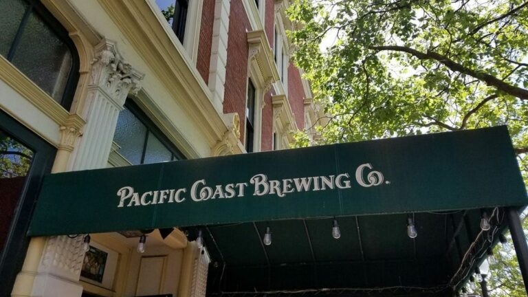 Say Goodbye to Pacific Coast Brewing, One of Oakland’s Oldest Breweries