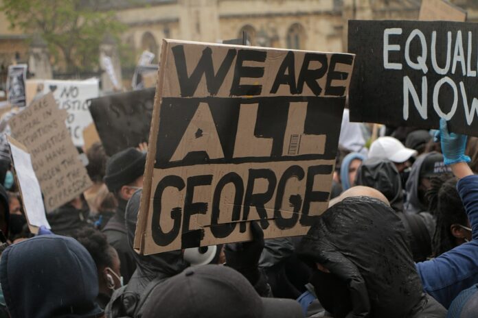 1280px-Black_Lives_Matter_(49976918973)
