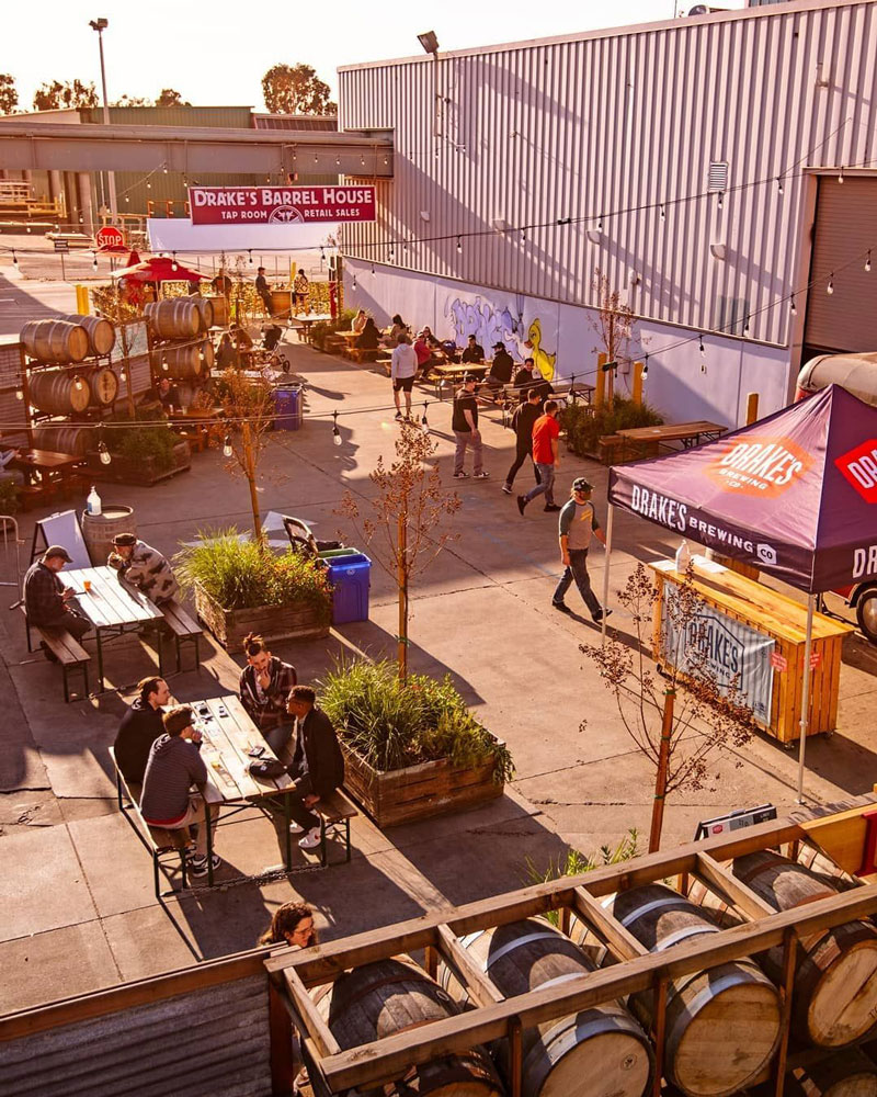 drake's barrel house beer garden, san leandro