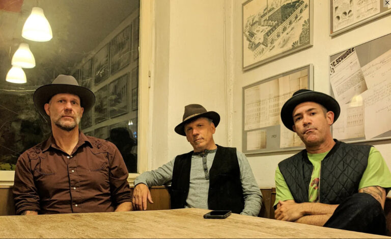 Jeffrey Halford and The Healers: Soulful music for the mind and body
