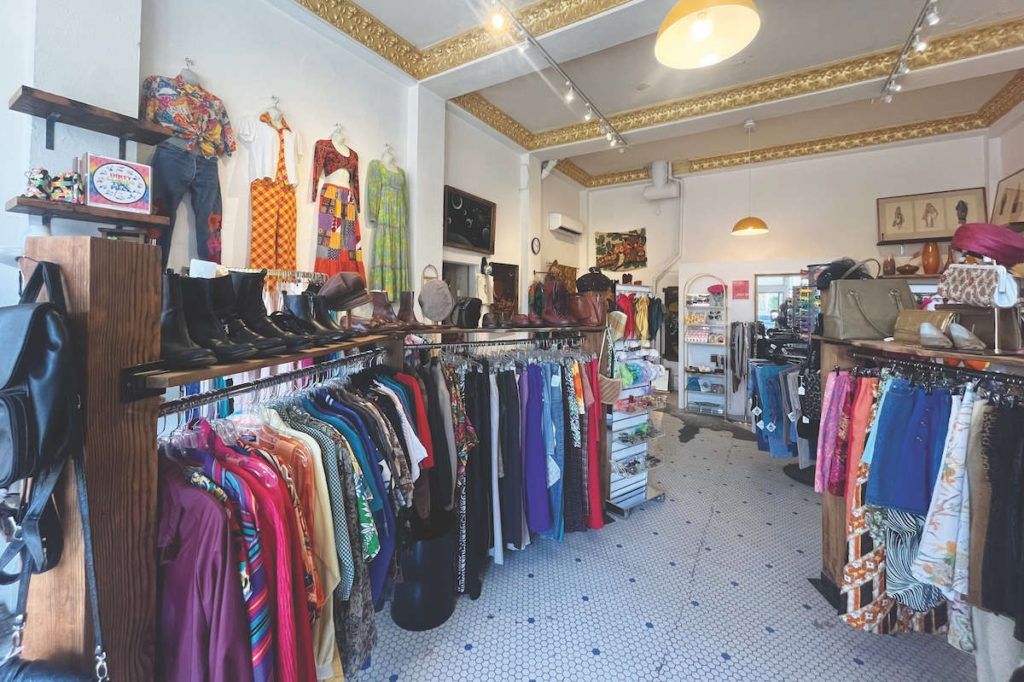 Vintage shops thrive in Oakland with secondhand demand