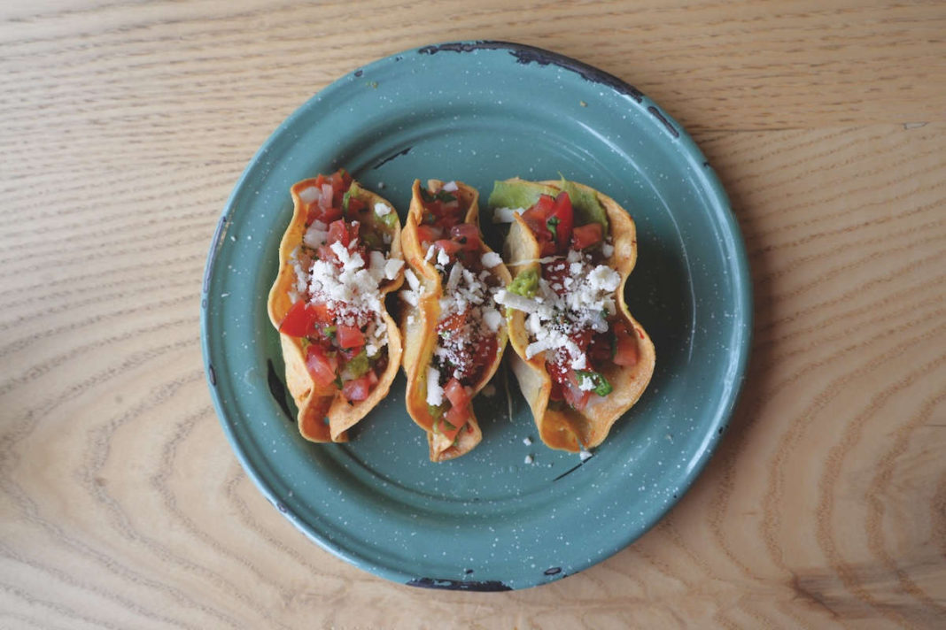 Mia Comida Casera keeps on cooking