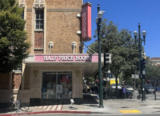 Vanishing bookstores reshape Berkeley