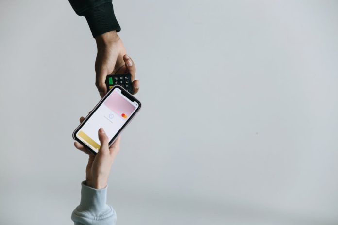 How Fast Digital Payments Are Transforming East Bay Small Business Digital pay transforms businesses