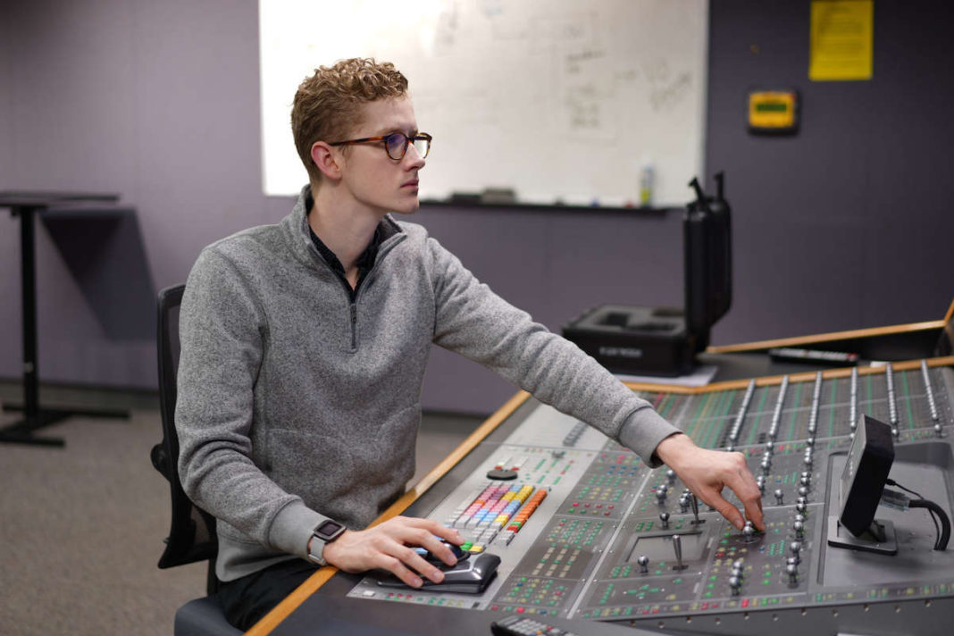 Higher ed exposé focuses on Mills College