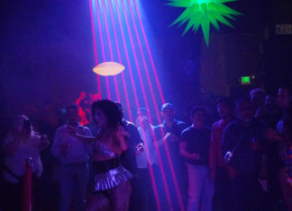 Oakland’s queer nightlife levels up Oakland's queer nightlife levels up