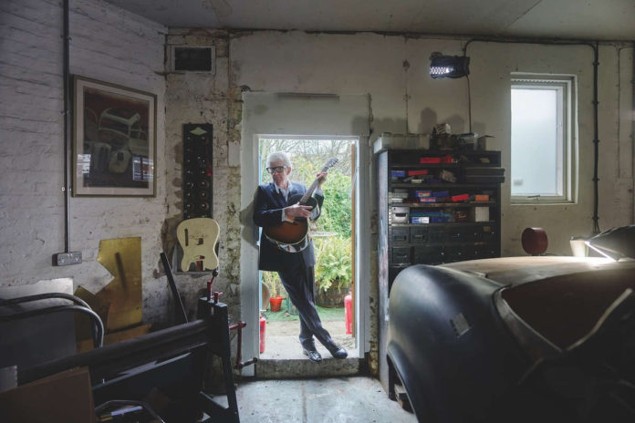 ‘Groovy Old Bloke’ hits the right notes ‘Groovy Old Bloke’ hits the right notes