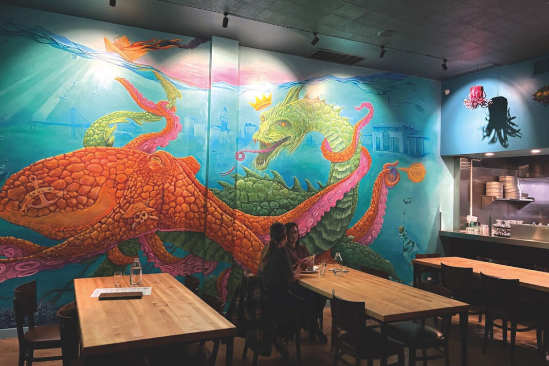 Bar Skula opens on Grand